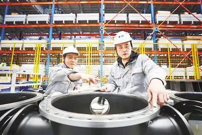 六大專項(xiàng)行動促民企高質(zhì)量發(fā)展 聚焦技術(shù)開發(fā)的核心路徑